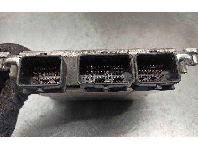 Блок управления двигателя 9646719280, 0281011033 Lancia Phedra