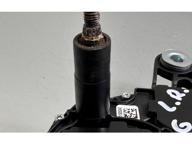 Моторчик заднего дворника 5G0955711C    Volkswagen PASSAT B8