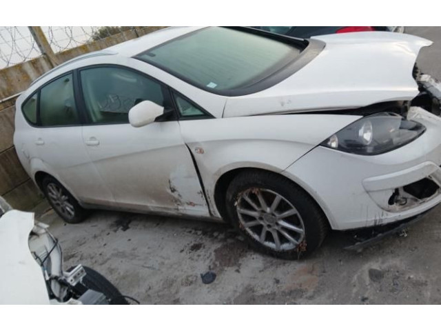 Моторчик заднего дворника 5P1857508AA9B9    Seat Altea XL