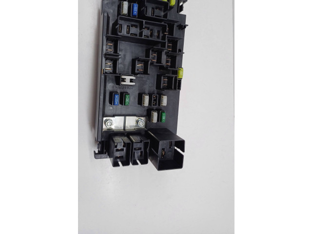 Блок предохранителей 82241SG030, 604033 Subaru Forester SJ