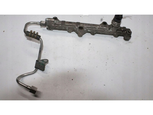 Vstřikovací lišta 8200815617 Nissan Micra