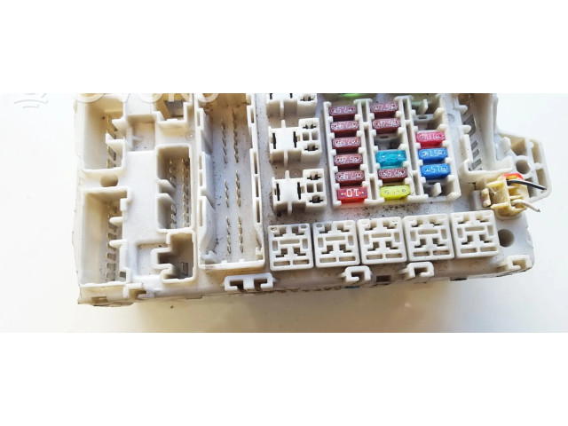 Блок предохранителей 405210319 Mitsubishi Lancer