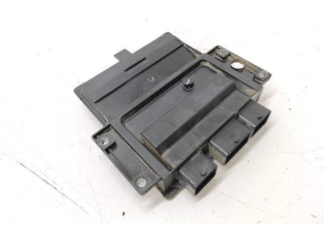 Блок управления двигателя 8200911566, 8200976242   Renault Twingo II