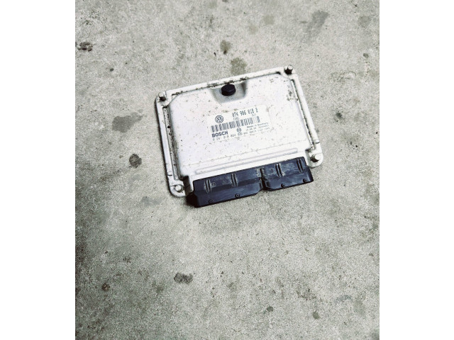 Блок управления двигателя 074906018B, 28SA4061 Volkswagen Transporter - Caravelle T4