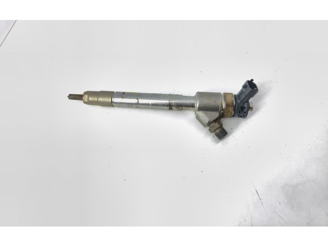 Форсунка 9828959880    Peugeot 5008 II  DV5RC 