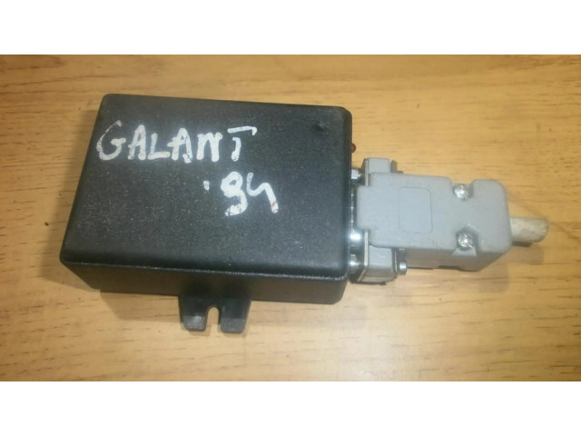 Блок управления    Mitsubishi Galant