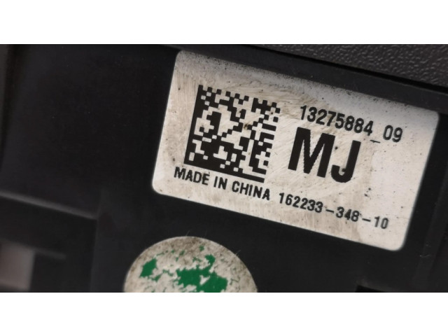 Блок предохранителей 13275884, MJ Opel Insignia A