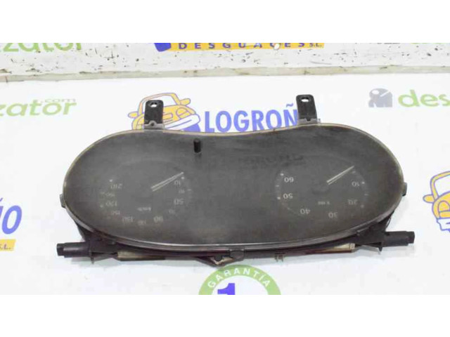 Přístrojová deska Nissan Primastar 2008 2481000Q0D, 8200283197D