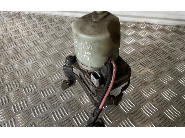 Насос рулевого управления 30723582 Volvo S40 2005