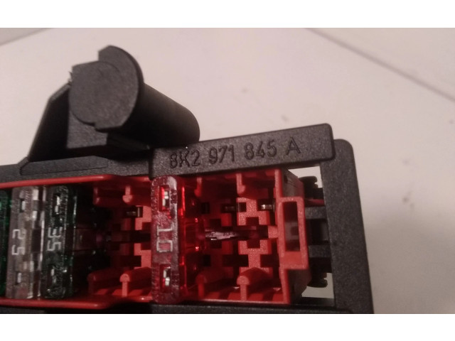 Блок предохранителей 8K2971845A   Audi A5 8T 8F    
