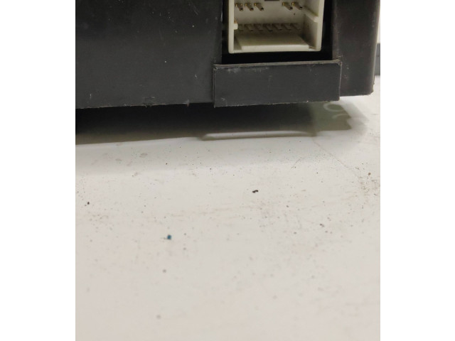 Блок управления B6760CG000   Infiniti FX