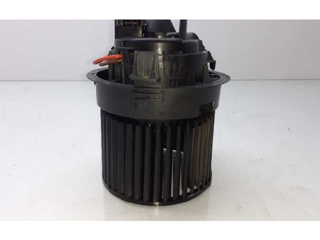 Вентилятор печки    N109038B, X52AC   Dacia Duster