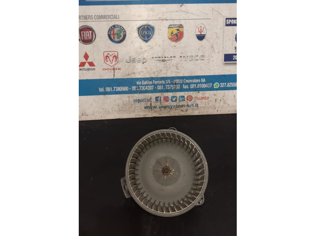 Вентилятор печки Toyota Yaris Verso