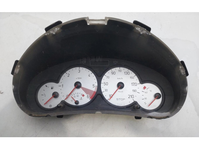 Přístrojová deska Peugeot 206+ 9648837280