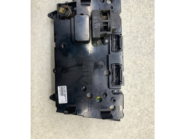 Блок управления климат-контролем 30746022, 05W24E04 Volvo XC70