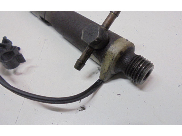 Форсунка 038130201F, 038130201F Skoda Octavia Mk1 (1U)