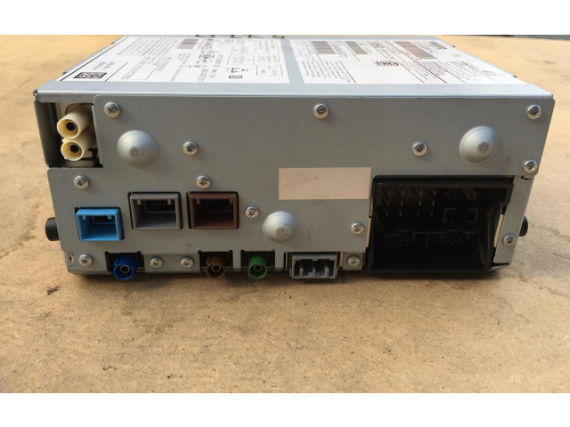 Дисплей       Volvo XC60