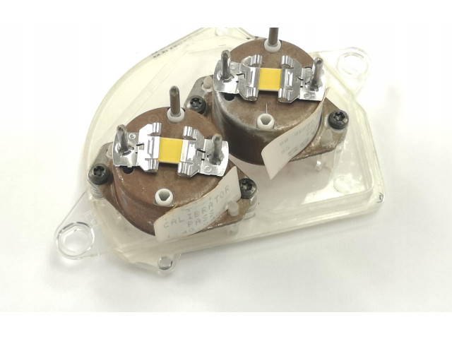 Přístrojová deska Ford Fiesta 1986 96FB9K338BB, 96FB9K338BB