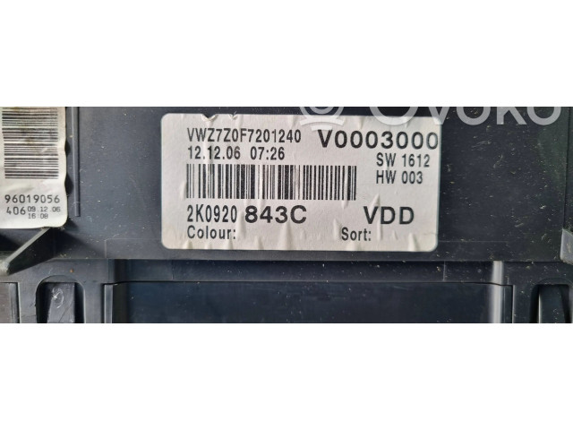 Řídící jednotka 03G906021CG, 0281012746   Volkswagen Caddy 2007