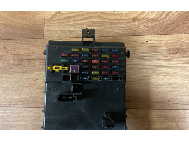 Блок предохранителей 954102CXXX, 28918   Hyundai Coupe    