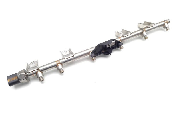 Топливная рампа 7535897, 7537319 BMW 3 E90 E91 для двигателя N53B30A