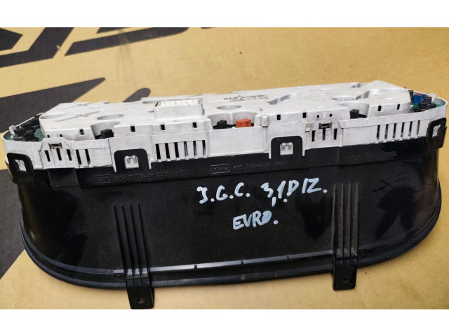 Панель приборов 56042930AA Jeep Grand Cherokee (WJ)