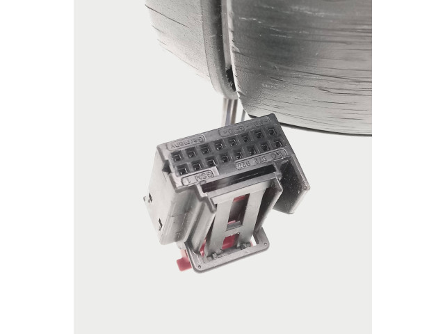 Зеркало электрическое        Volkswagen Caddy  2011 - 2016 года   