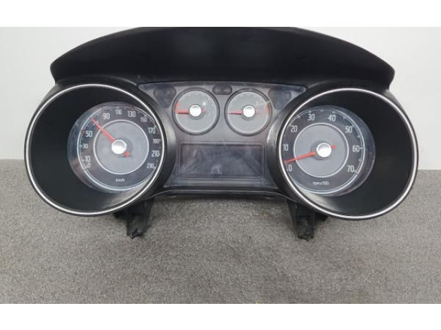 Přístrojová deska Fiat Punto Evo 2008