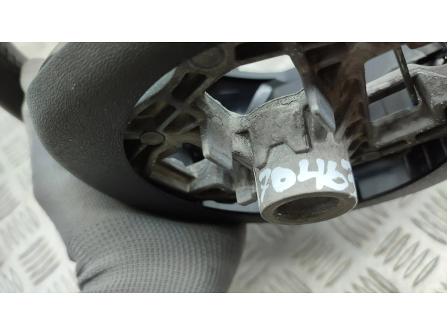 Руль Peugeot 2008 I  2013-2019 года 98084115ZD      