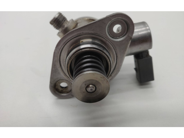 Turbodmychadlo Топливный насос 04E127025B Audi A3 S3 8V