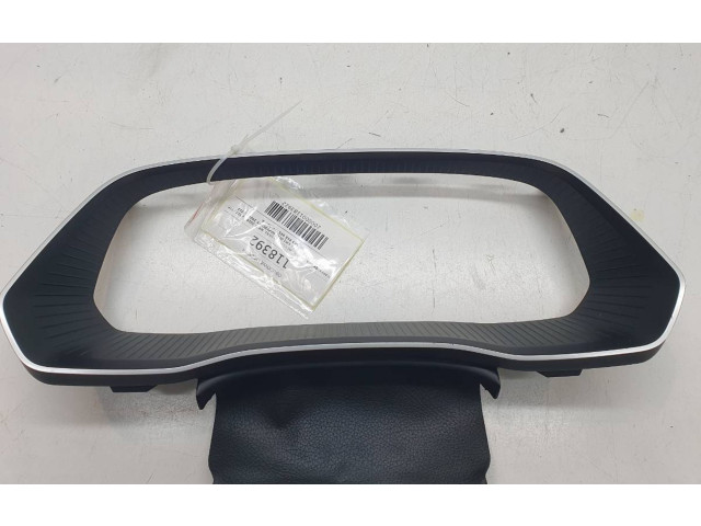 Přístrojová deska Skoda Octavia Mk4 2024 5E3858565