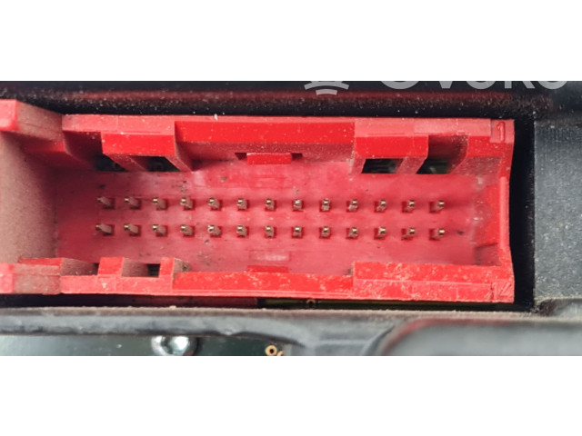 Přístrojová deska  Audi A8 S8 D2 4D 1997 4D0919033T  