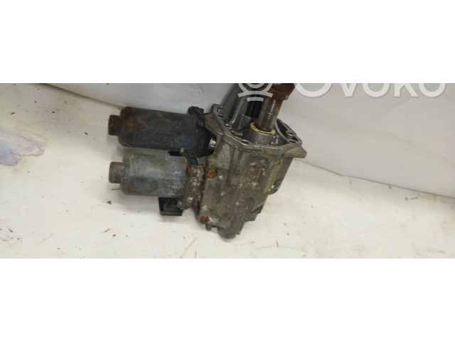 Pojistková skříňka Рычаг переключения передач 5535103311 Opel Astra H 2006