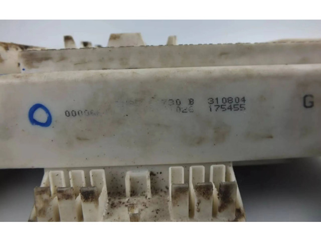 Блок предохранителей BP4K66730B Mazda 3 I