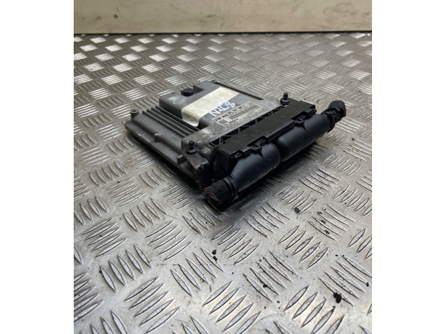 Блок управления двигателя 04L907309G, 0281019641 Volkswagen Jetta VI
