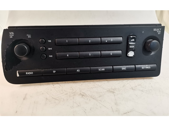 Радио/ проигрыватель CD/DVD / навигация