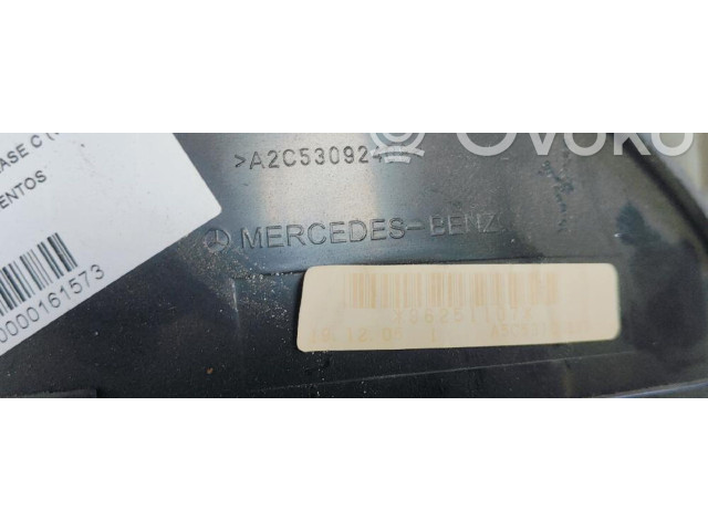 Přístrojová deska Mercedes-Benz C W203 2016 A2035409547