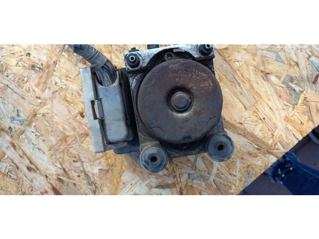 Генератор Mazda 323