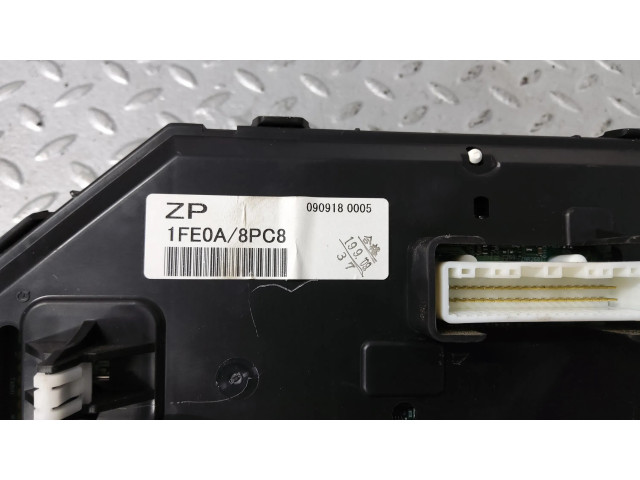 Přístrojová deska  Nissan Cube Z12 2010 248201FE0A, 0909180005  