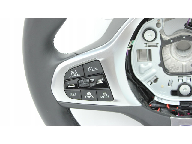 Volant BMW 4 G22 G23 G24 G26 2022