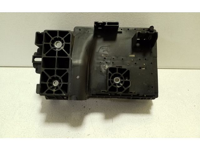 Блок предохранителей 63513018, 68158445AC Jeep Cherokee