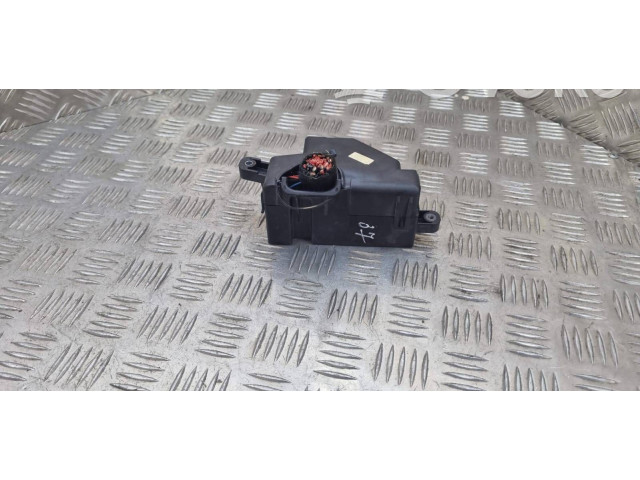 Блок предохранителей 1K2941824 Audi A6 S6 C6 4F