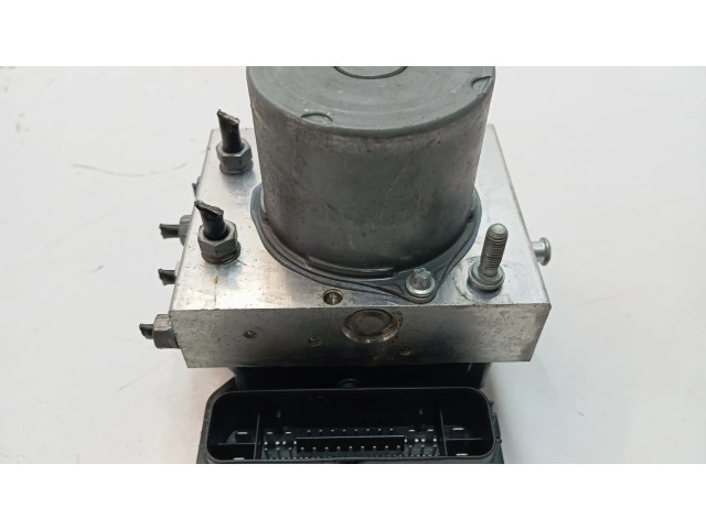 Блок АБС 6701037380 Maserati Levante 2017- года