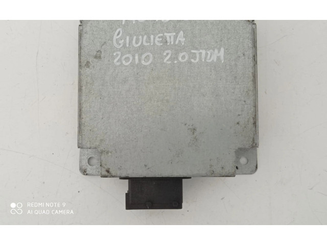 Радио/ проигрыватель CD/DVD / навигация 50520764, 50520764   Alfa Romeo Giulietta