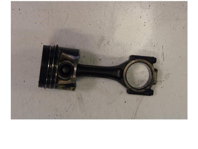 Píst Volkswagen Tiguan CBB