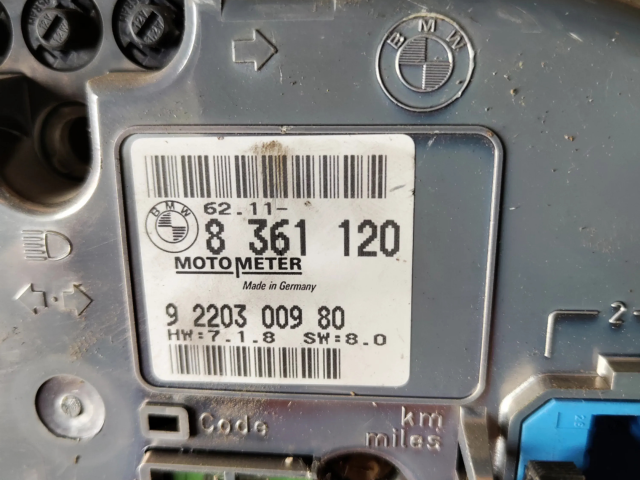 Přístrojová deska BMW 5 E34 1992 8361124, 6160531018