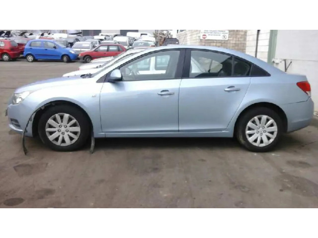 Блок управления двигателя 13503204, F00HJ00487 Chevrolet Corsa