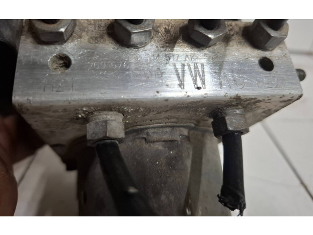 Jednotka ABS 6R0614517AK, 6R0907379AT Skoda Roomster (5J) 2013