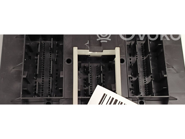 Блок комфорта 5WA937086E Skoda Octavia Mk4