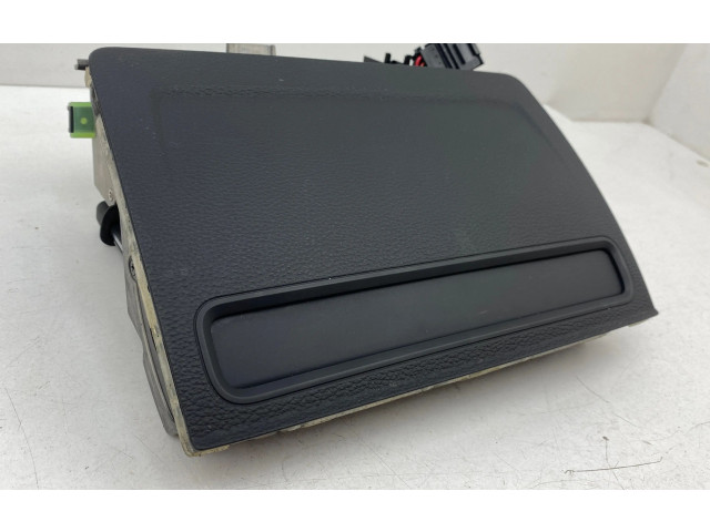 Дисплей    8V0857273M, 8V0919603C   Audi A3 S3 8V